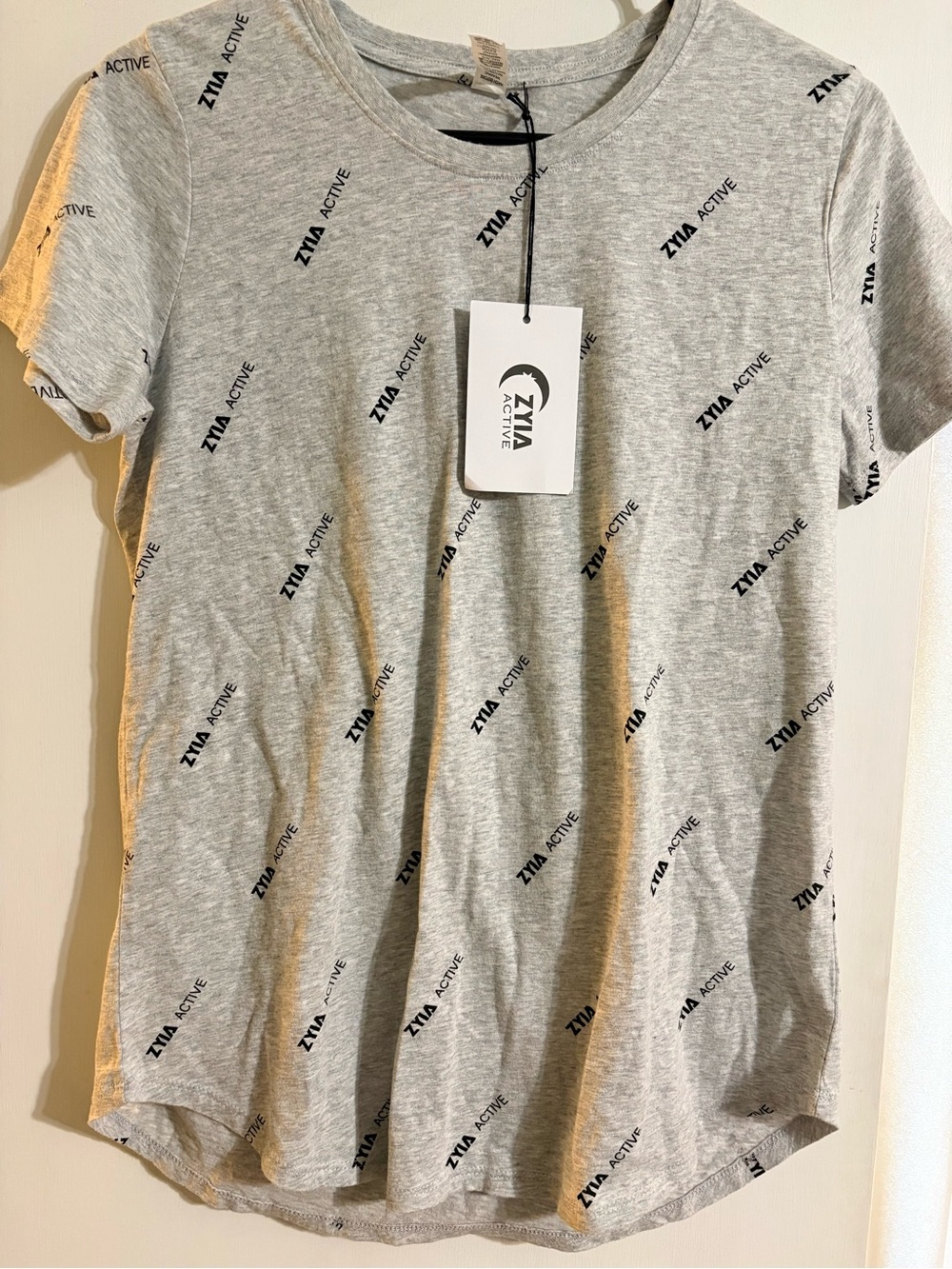 ZYIA Active Women's Light Gray Short-Sleeve Logo Tee
